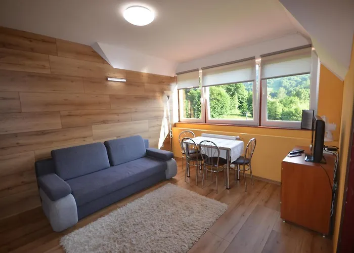 Pod Modrzewiem Agroturystyczne Mieszkania Turystyczne דירה