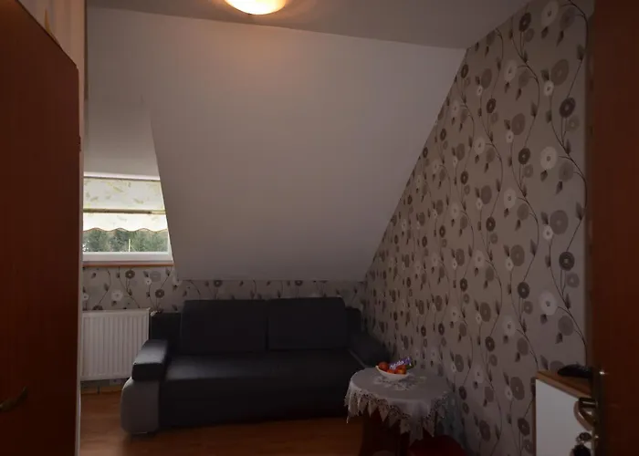 Pod Modrzewiem Agroturystyczne Mieszkania Turystyczne דירה